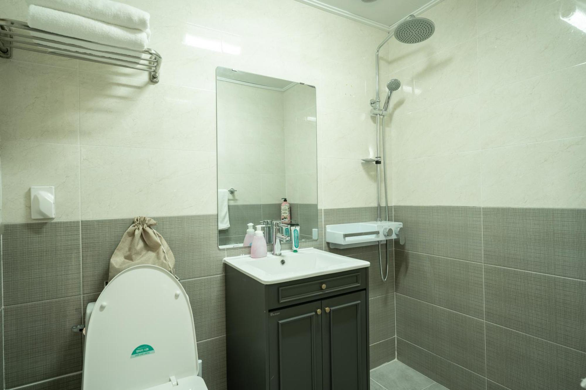 Appartement Living In Jeju Island Extérieur photo